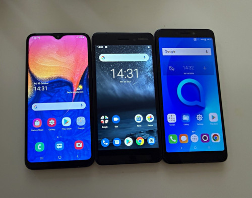 Mobile phones bundle - bundle, –