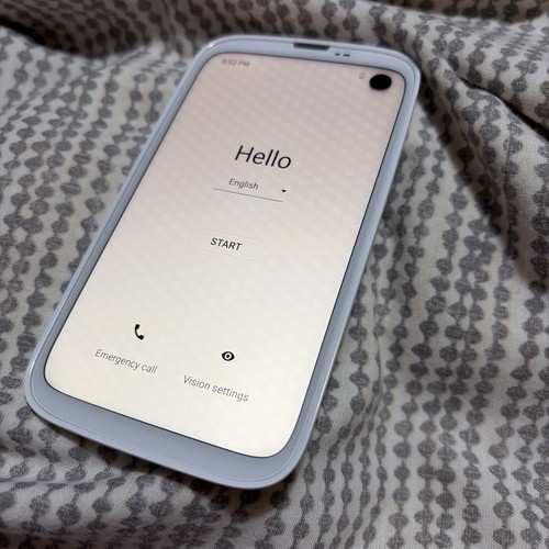 Balmuda phone compact - phone,, compact,